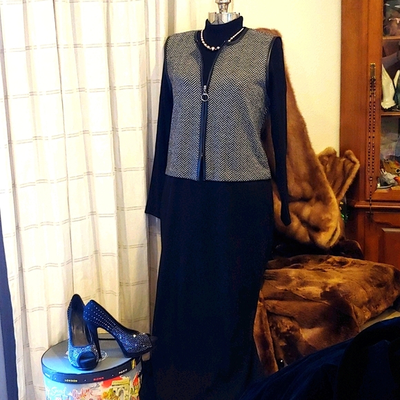 Lennie for Nina Leonard Dresses & Skirts - Vintage Lennie for Nina Leonard SweaterDress